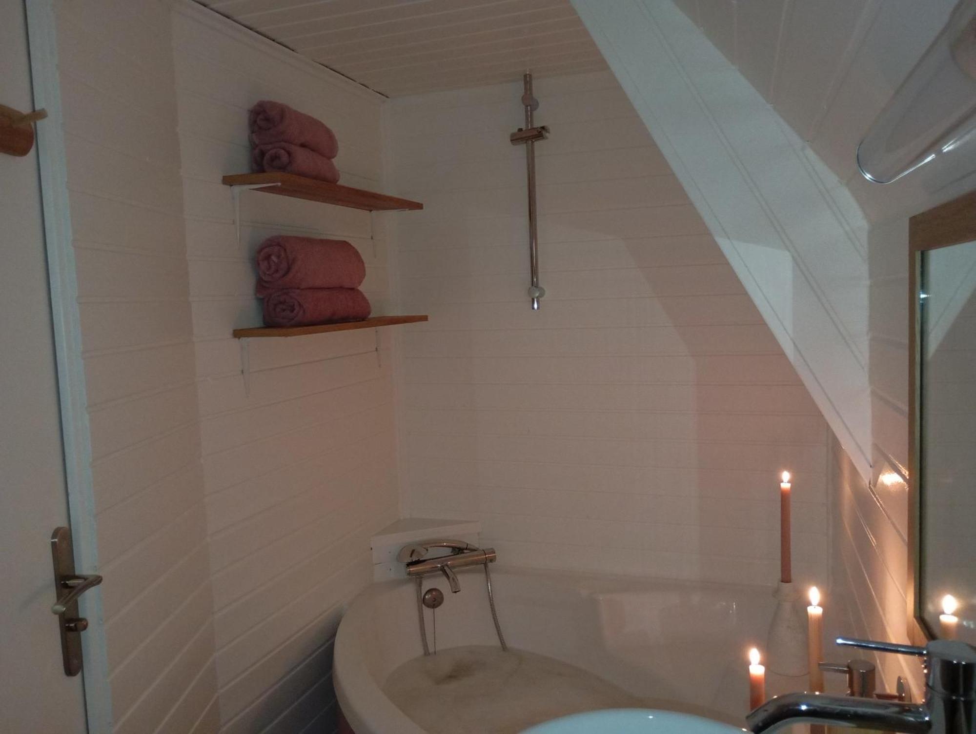 Escapade Romantique Sous Les Toits De Kereon - Centre Historique, Rue Pietonne Quimper Zewnętrze zdjęcie