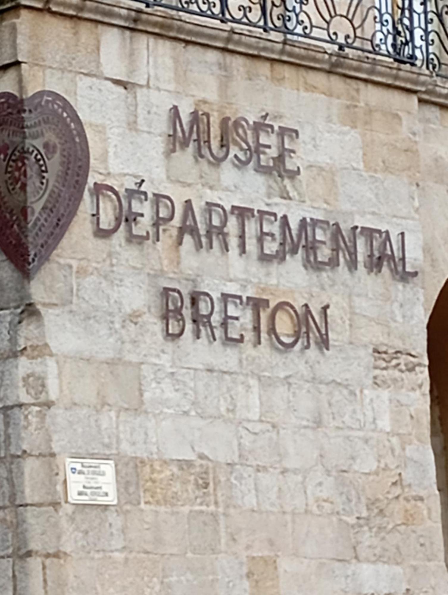 Escapade Romantique Sous Les Toits De Kereon - Centre Historique, Rue Pietonne Quimper Zewnętrze zdjęcie